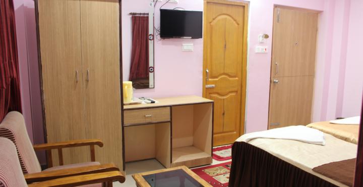 Hotel Sambit Palace